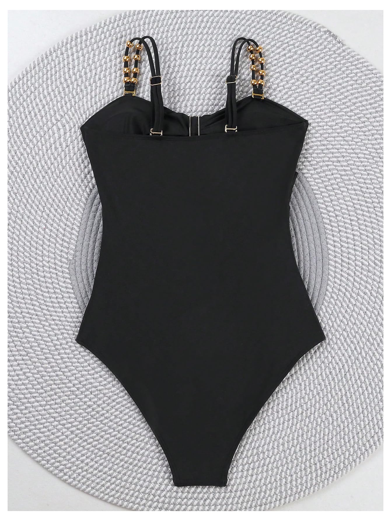 Verdusa Women's Cut Out Colorblock One Piece Swimsuit Ruched Swimwear Bathing Suit